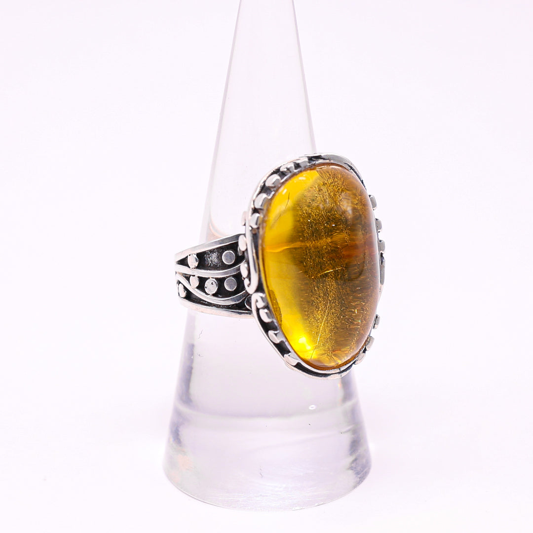 Amber and silver ring - Ary