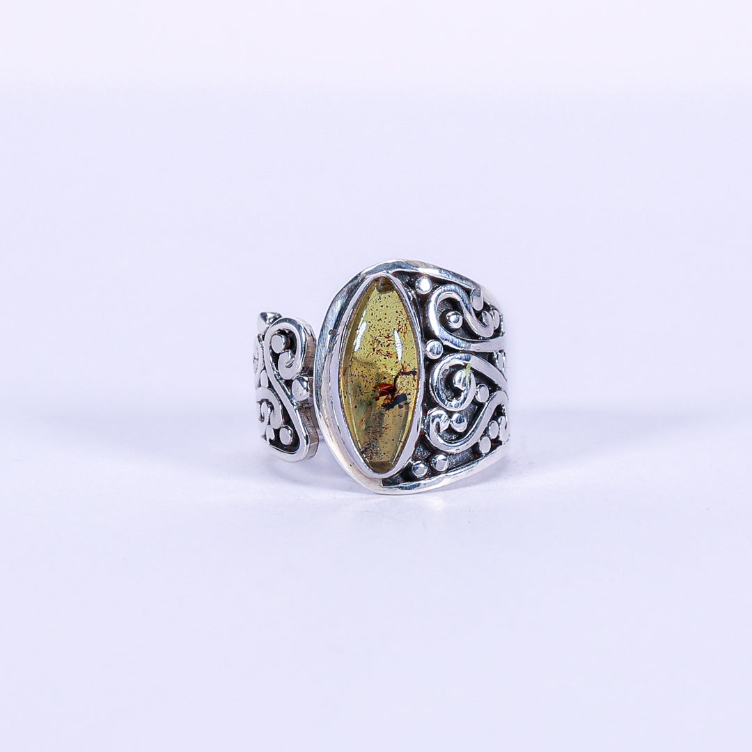 Amber and silver ring - Feminine