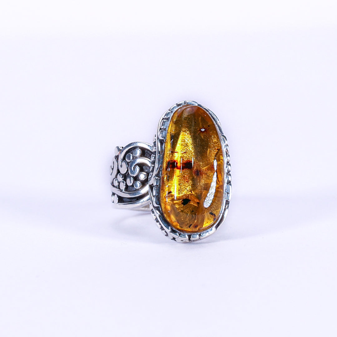 Amber and silver ring - Ornementale