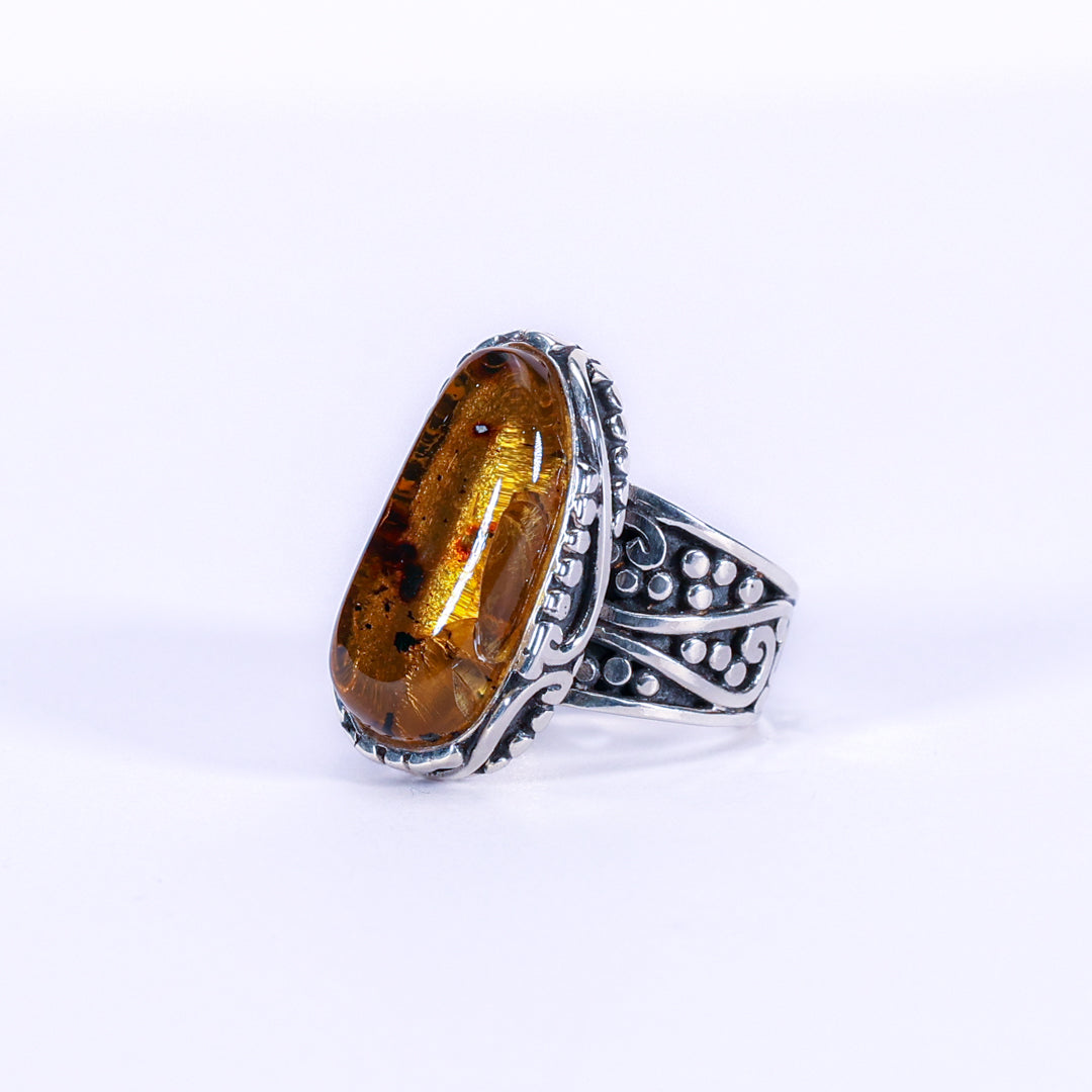 Amber and silver ring - Ornementale