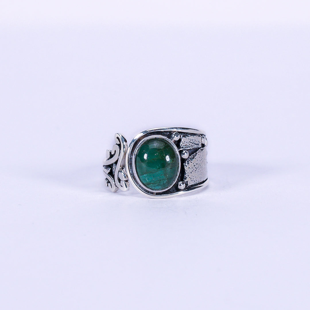 Emerald and silver ring - Bombon