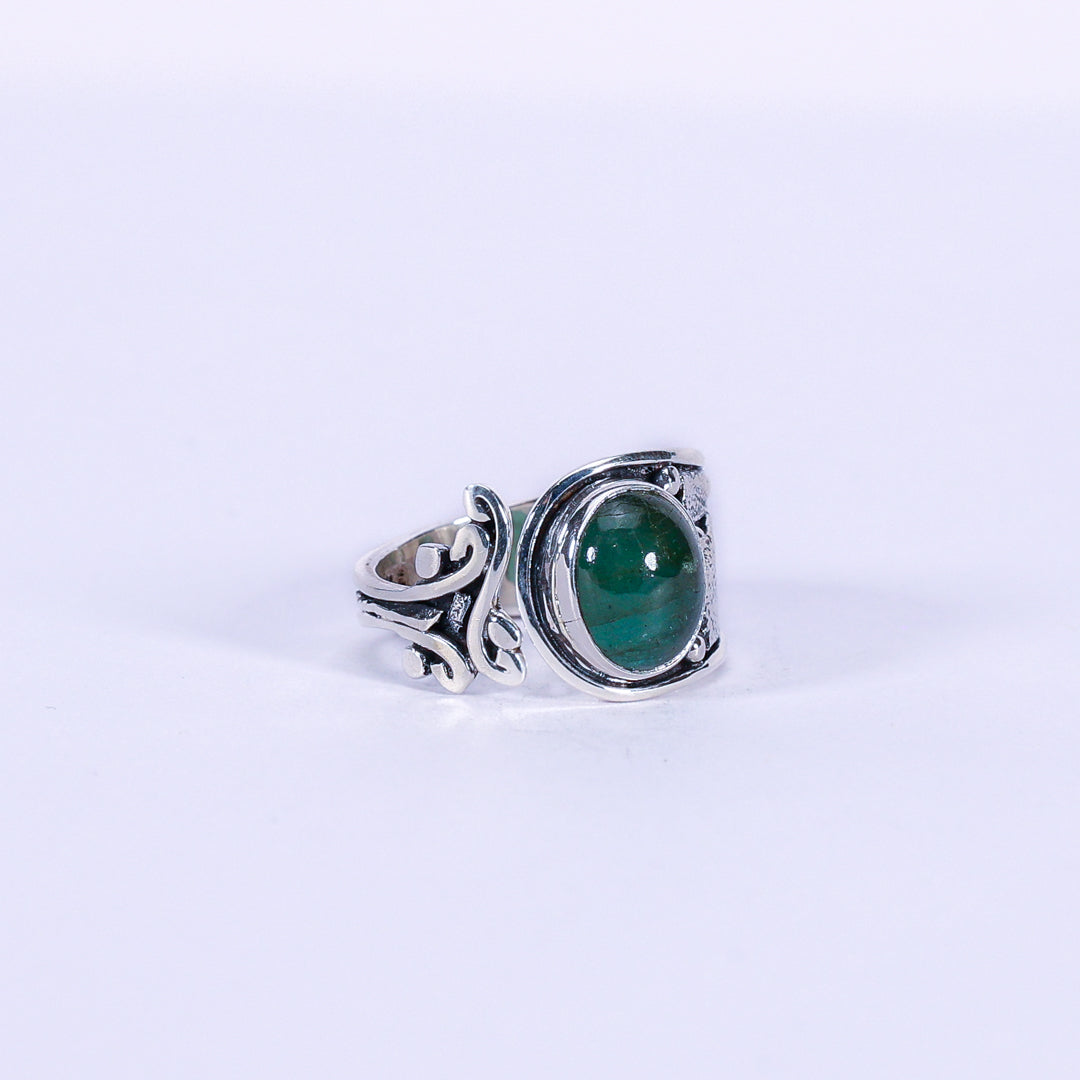 Emerald and silver ring - Bombon