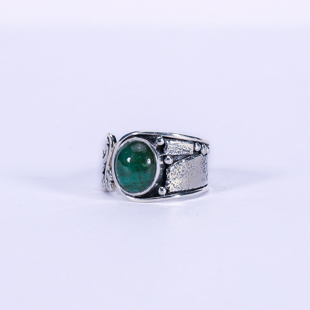 Emerald and silver ring - Bombon