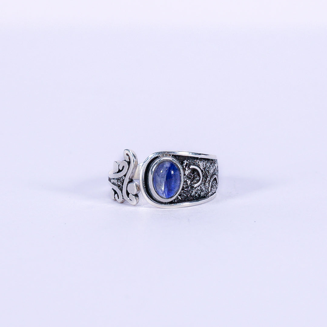 Sapphire and silver ring - Prete