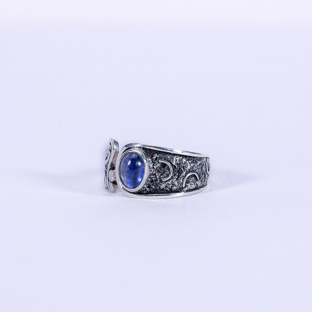 Sapphire and silver ring - Prete