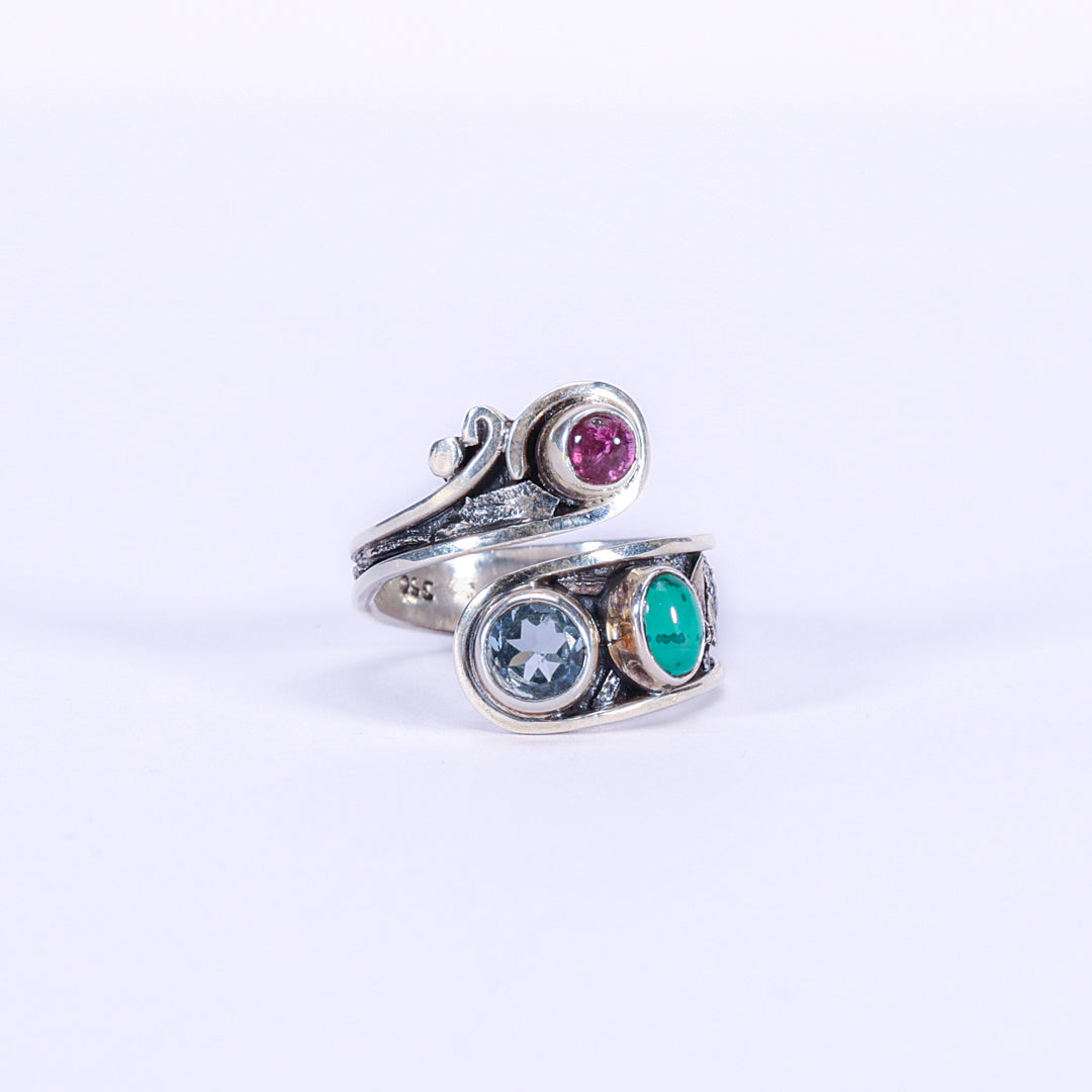 Triple malachite, garnet, and white sapphire ring - Joyeux